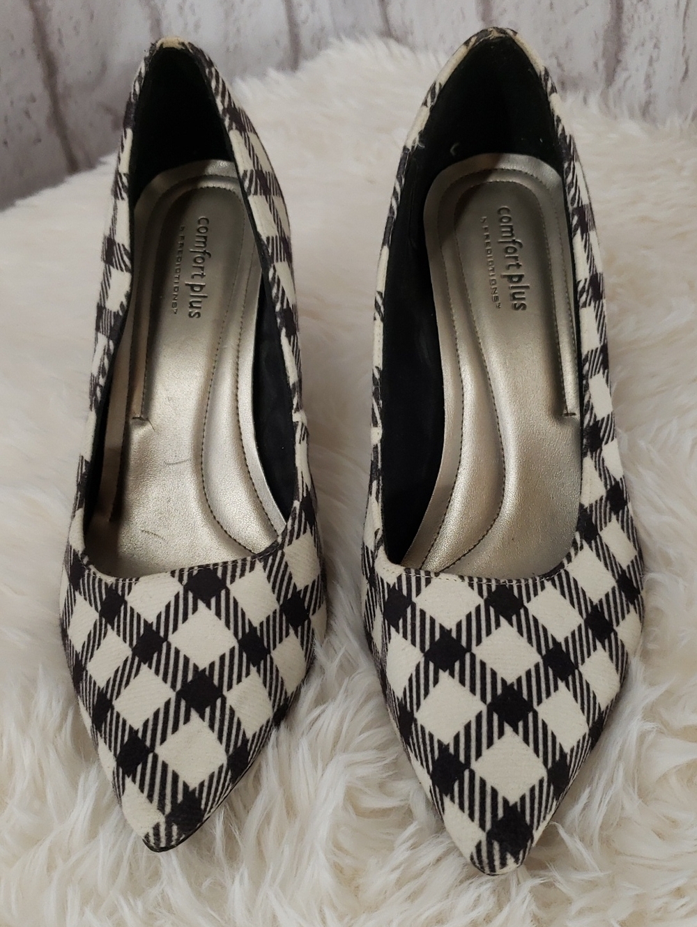 Comfort Plus by Predictions Black & White Plaid Pointed-Toe Heels. 8 1/2 W
